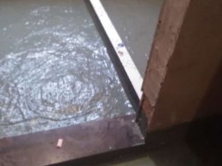 地砖铺贴及地面找平施作