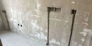 水、电管开槽施作