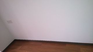 套装门、踢脚线安装