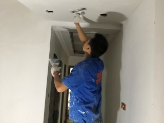 墙、顶面腻子批嵌