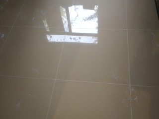 地砖铺贴及地面找平施作