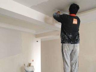 墙、顶面腻子批嵌