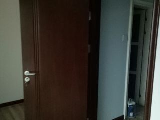 成品门及墙纸铺贴