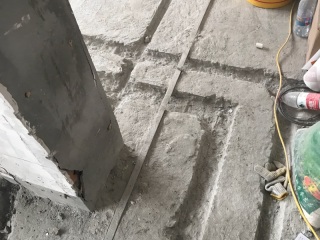 水、电管开槽施作