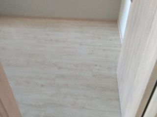 实木复合地板铺设