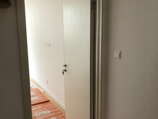 成品门及墙纸铺贴