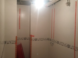 厨房、卫生间墙砖施作