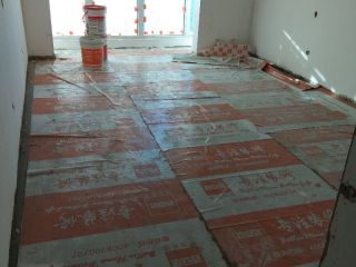 地砖铺贴及地面找平施作