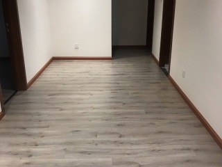 木地板铺设