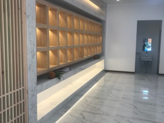 成品门及墙纸铺贴