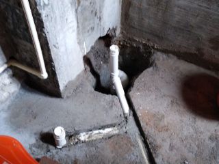 强、弱电路穿线施作