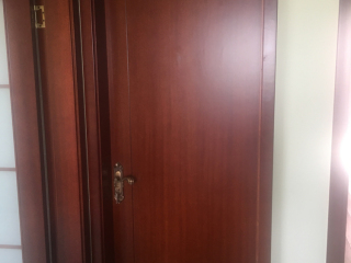 成品门及墙纸铺贴