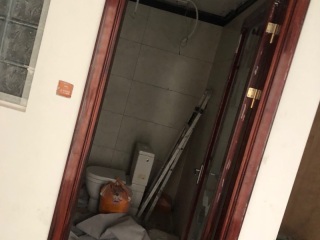 成品门及墙纸铺贴