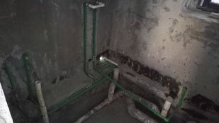 水、电管开槽施作