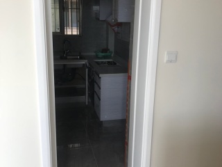 成品门及墙纸铺贴