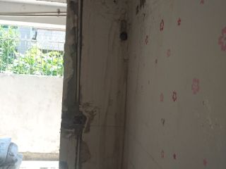 水、电管开槽施作