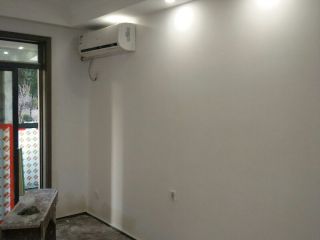 墙、顶面乳胶漆及墙纸铺贴