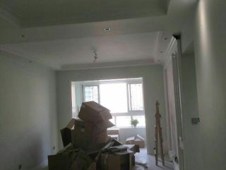 成品门及墙纸铺贴