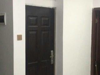 成品门及墙纸铺贴