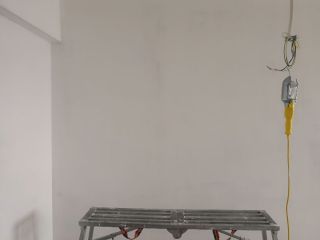 墙、顶面腻子批嵌