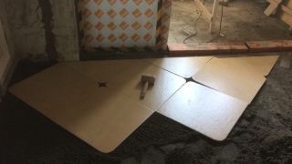 地砖铺贴及地面找平施作