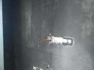 水、电管开槽施作