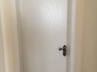 套装门、踢脚线安装