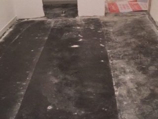 地砖铺贴及地面找平施作