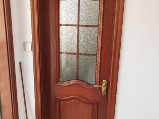 成品门及墙纸铺贴