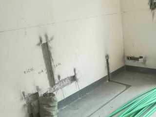 水电线管开槽施工