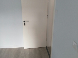 成品门及墙纸铺贴