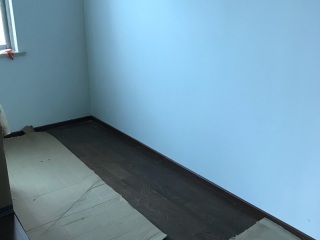实木复合地板铺设