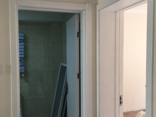 成品门及墙纸铺贴