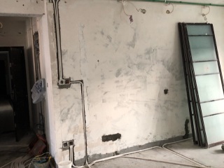 水、电管开槽施工