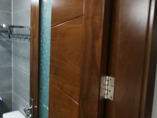 成品门及墙纸铺贴