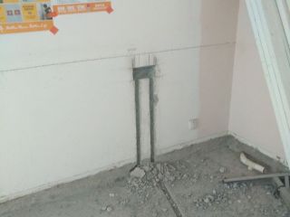 水、电管开槽施作