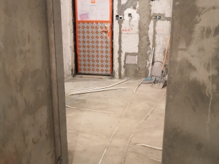 强、弱电路穿线施作