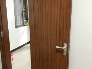 成品门及墙纸铺贴