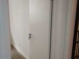 成品门及墙纸铺贴