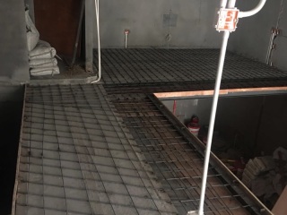 水、电管开槽施作