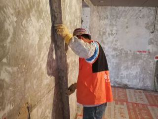 墙、顶面腻子批嵌