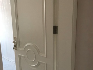 成品门及墙纸铺贴