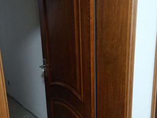 成品门及墙纸铺贴