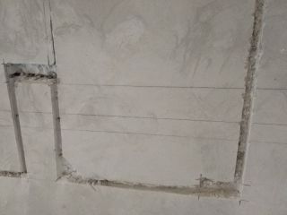 水、电管开槽施作