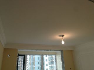 墙、顶面乳胶漆