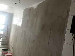墙、顶面腻子批嵌