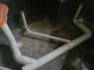 水、电管开槽施工