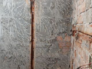 水、电管开槽施作