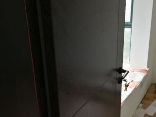 成品门及墙纸铺贴