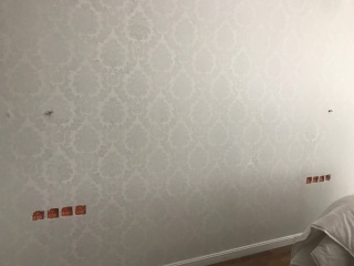 成品门及墙纸铺贴